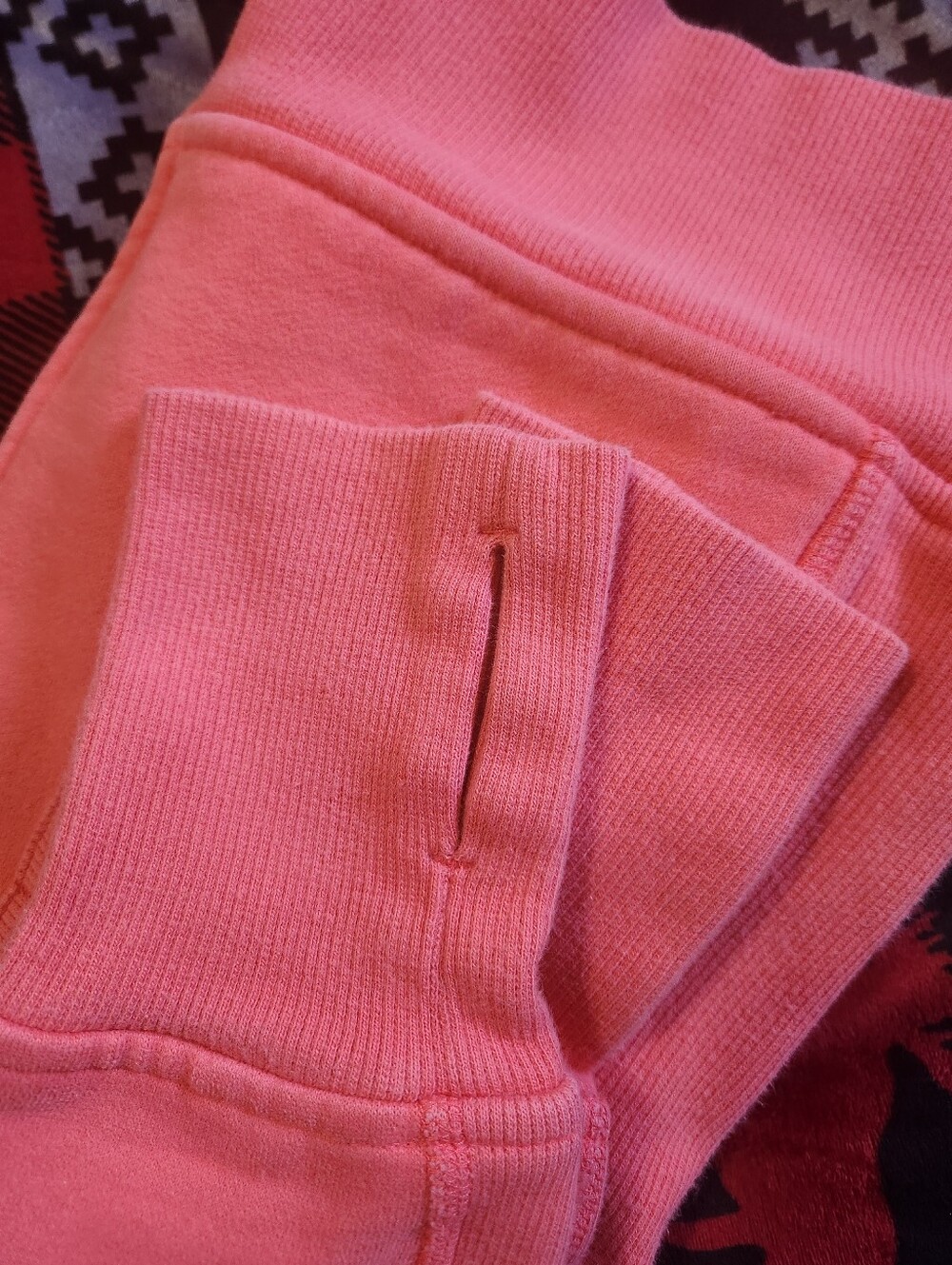 RARE Vintage Lululemon Special Edition "Travel" Scuba Hoodie Back Pocket Pink 8 - Picture 13 of 13